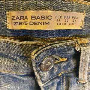Zara jeans